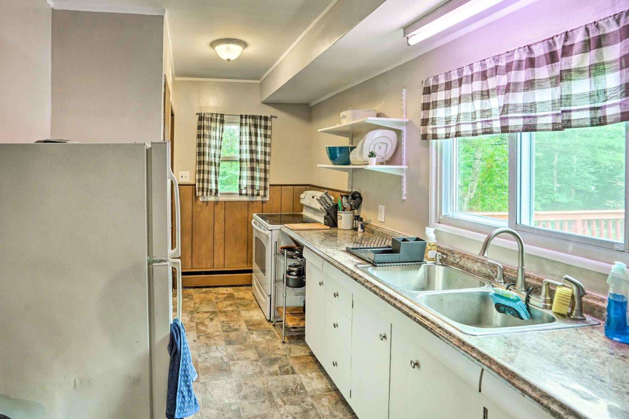 Secluded Getaway Less Than 10 Mi To Saratoga Springs! Corinth Esterno foto