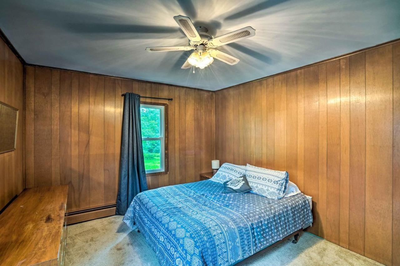 Secluded Getaway Less Than 10 Mi To Saratoga Springs! Corinth Esterno foto