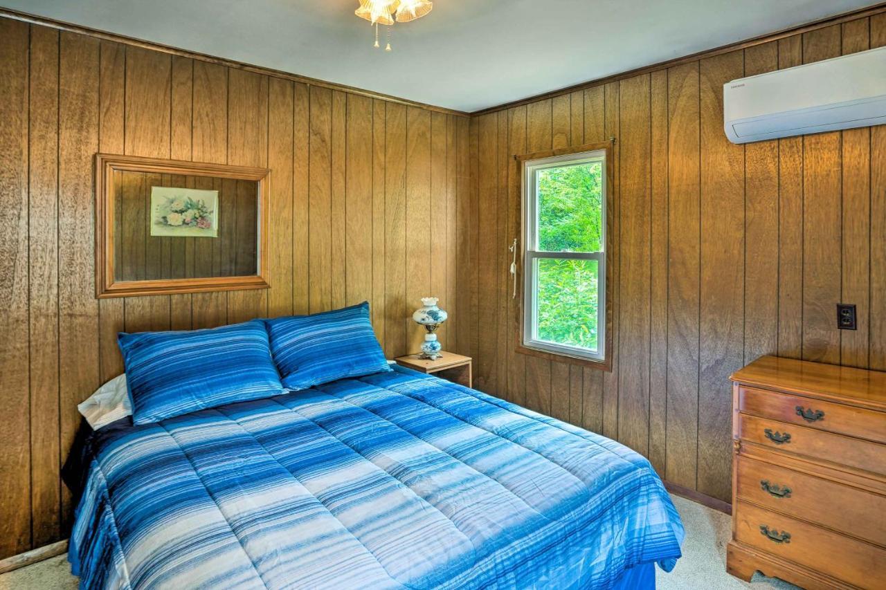 Secluded Getaway Less Than 10 Mi To Saratoga Springs! Corinth Esterno foto